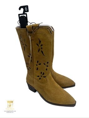 NoBo boots